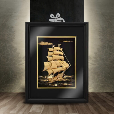 Tranh thuận buồm xuôi gió dát vàng