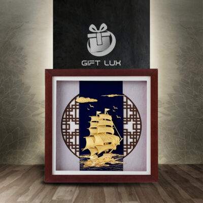 Tranh thuận buồm xuôi gió dát vàng 1