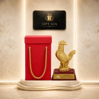 Tượng gà mạ vàng 24K quà tặng cao cấp chất liệu đồng đế gỗ GL-TLV07 - Ảnh đại diện